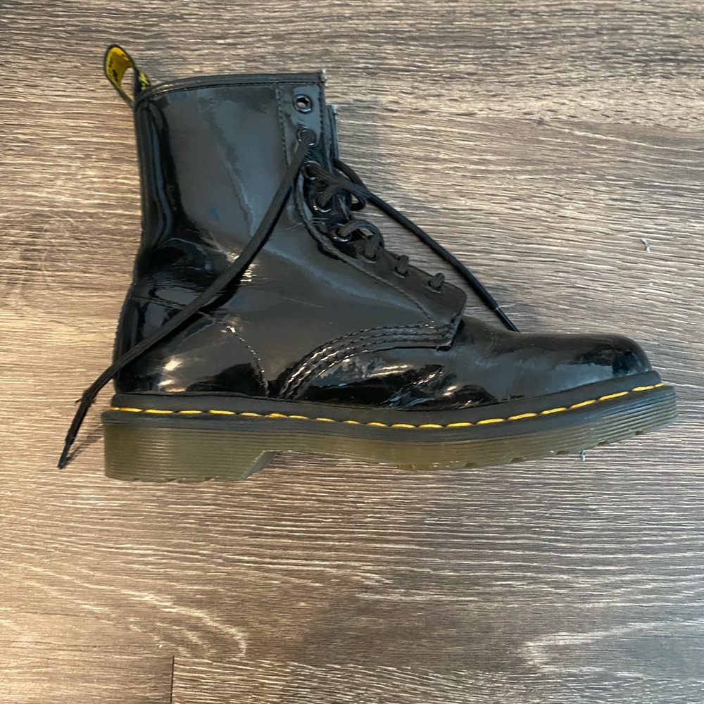 Shiny black dr. Martens